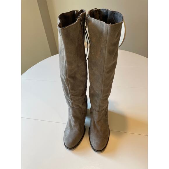 Solely Black By BKE Landon Tall Lace Back Heel Boots Knee High Size 7.5 Taupe - Picture 14 of 16